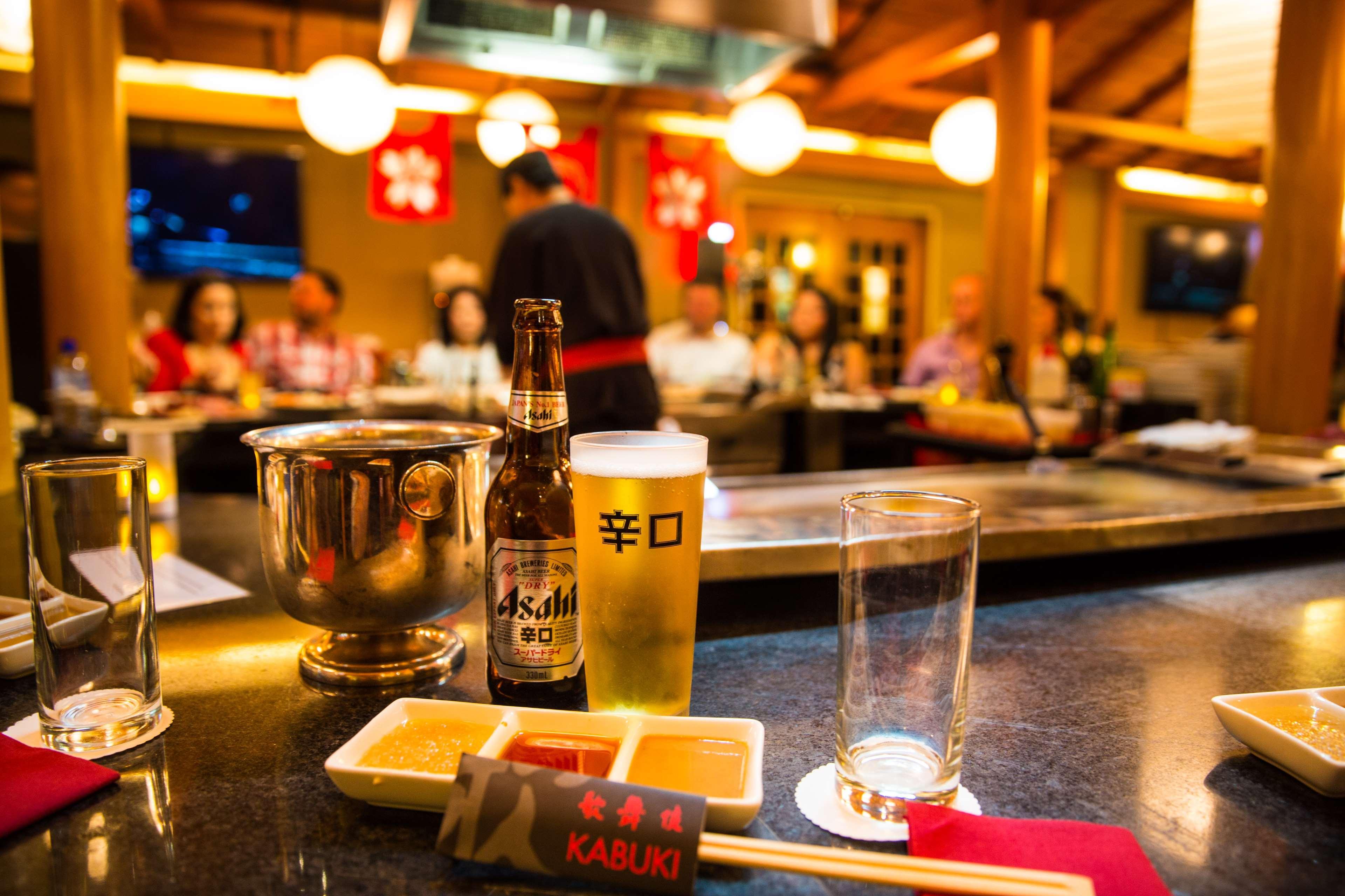 Stamford Plaza Brisbane Hotel Bagian luar foto Beer in a Japanese restaurant